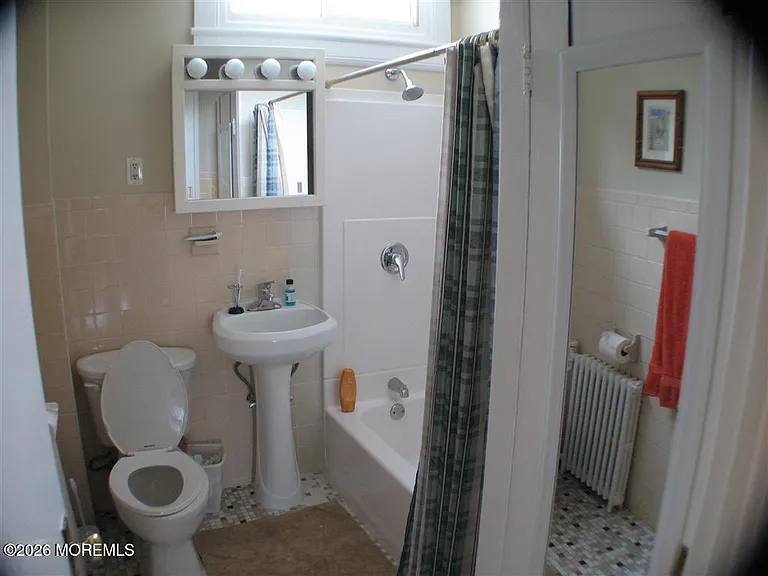 642 Morford Ave #2 — Photo 12