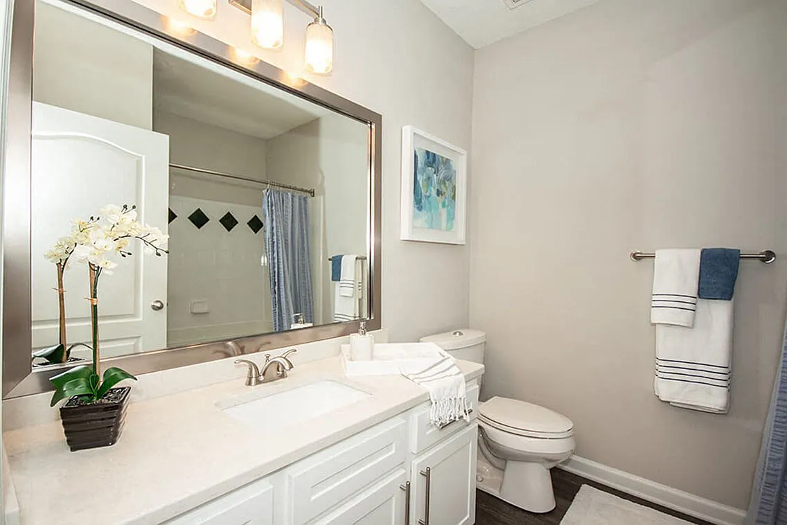 LYV Buckhead — Photo 3