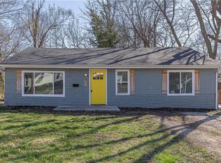 211 Spring St, Belton, MO 64012