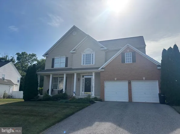 8010 Safe Harbor Ct, Glen Burnie, MD 21060