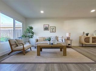8802 Derek Cir, Huntington Beach, CA 92647