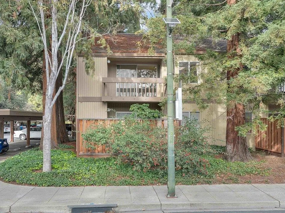 505 Cypress Point Dr #88