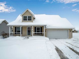 5142 Briercliff Dr, Hamburg, NY 14075