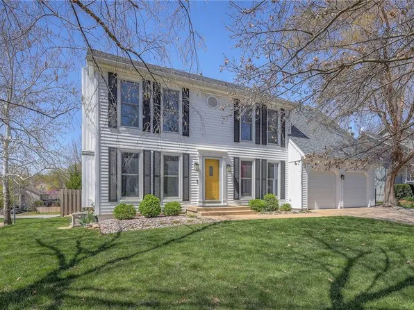 12118 S Hagan St, Olathe, KS 66062