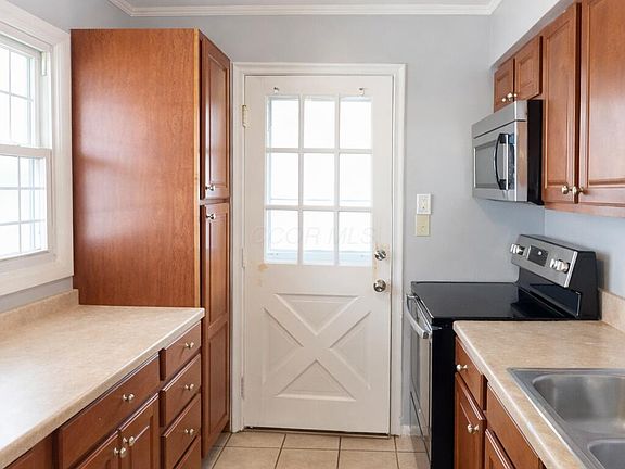 4th image of 4413 Broadhurst Dr