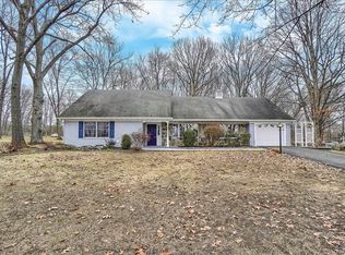 7 Deer Run Rd, Newburgh, NY 12550