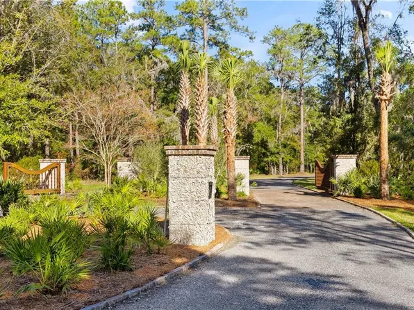 15 Alford Ln, Saint Simons Island, GA 31522
