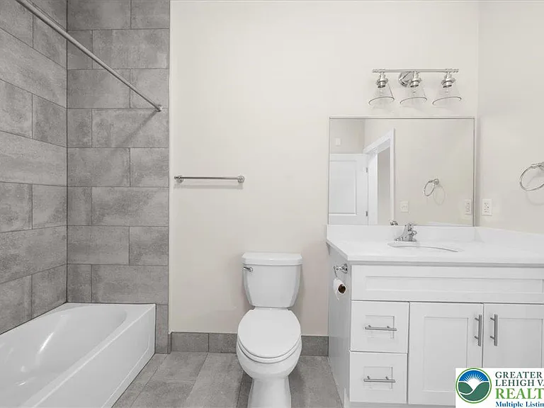 410 William St #102 — Photo 17