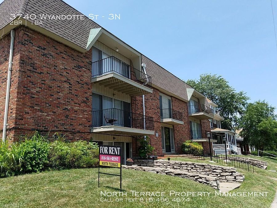 1st image of 3740 Wyandotte St #3N
