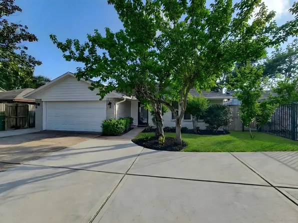 10335 Emnora Ln, Houston, TX 77043