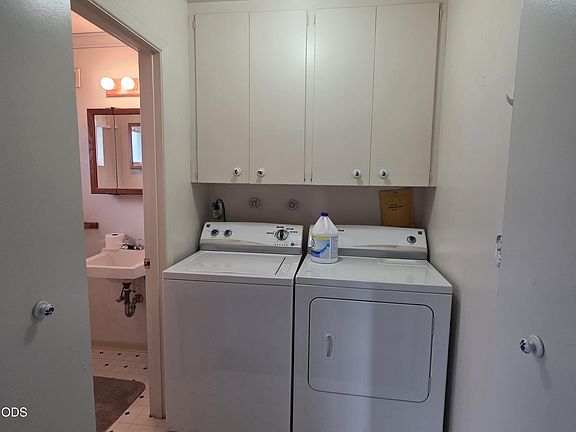 5th image of 1716 SW K St
