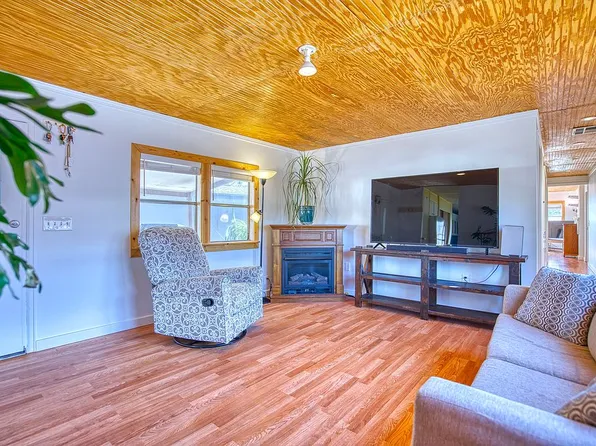 4500 19th St Lot 489, Boulder, CO 80304