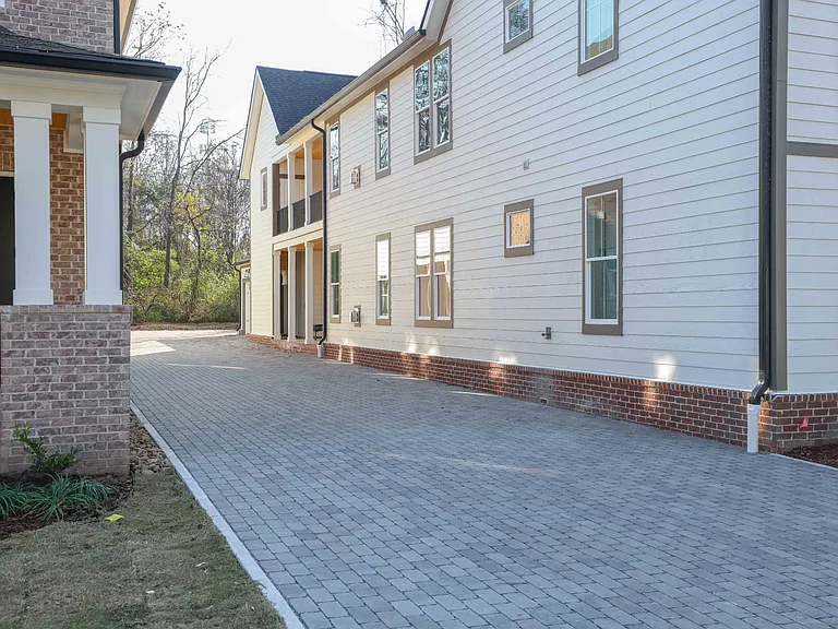 207 Fairground St #103 — Photo 32