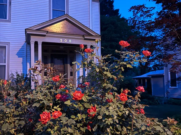 208 W Main St, Orange, VA 22960