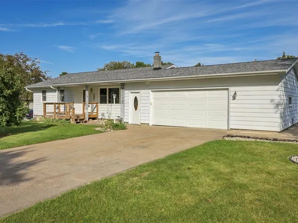 3025 Glenhaven Place, Eau Claire, WI 54703