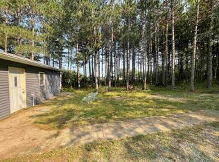7189 Pine Tree Dr, Almond, WI 54909