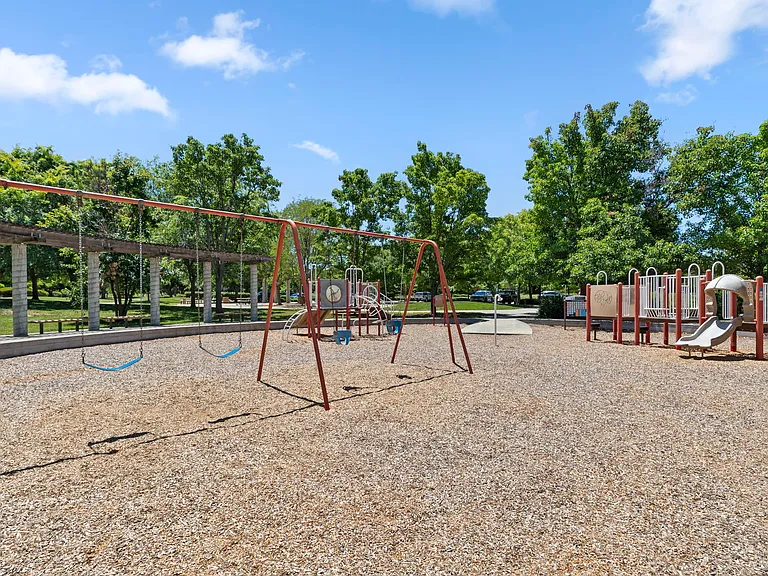 2795 Cooper Cir — Photo 74
