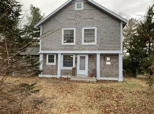 66 Converse Rd, Marion, MA 02738