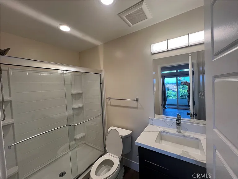 13804 Cordary Ave — Photo 22
