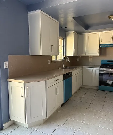 2125 S Salta St — Photo 6