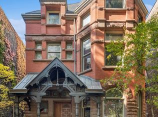 2118 N Cleveland Ave, Chicago, IL 60614