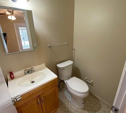 4th image of 72 Greenbriar Dr