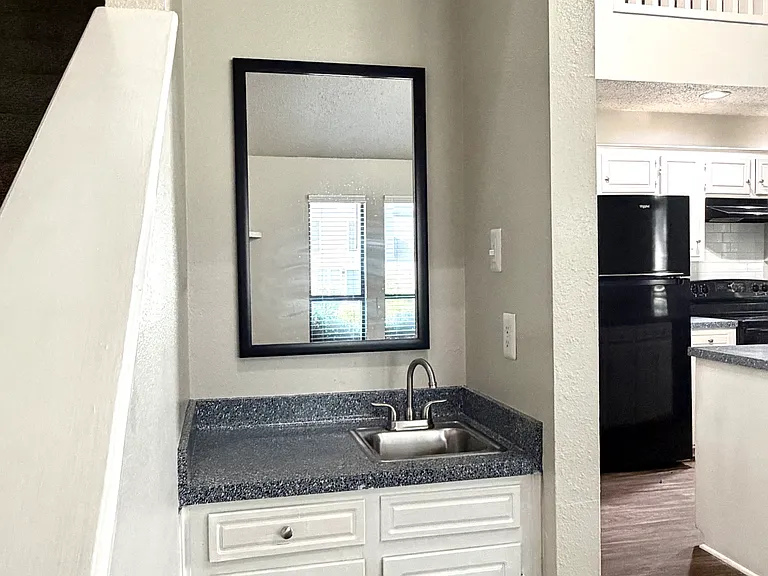 949 Creekside Dr #949 — Photo 8