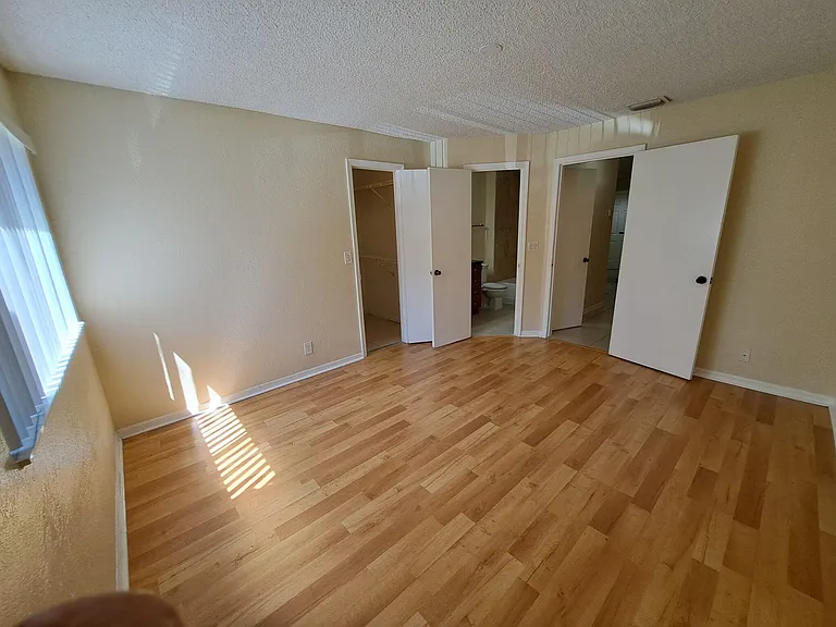 3470 Pinewalk Dr N #212 — Photo 17