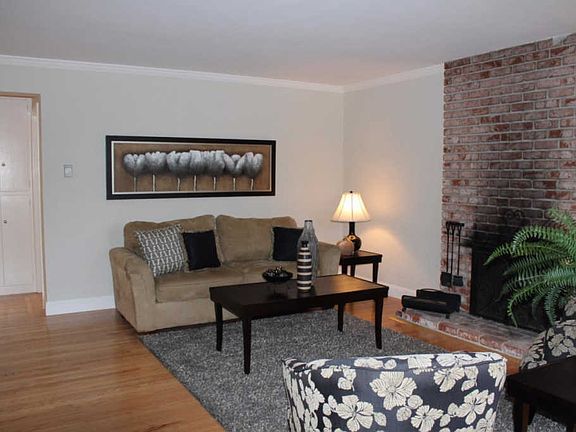 2nd image of 344 Forest View Dr
