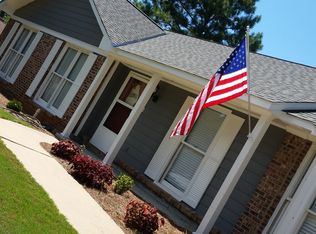 2 Handshaker Ln, Columbus, GA 31909