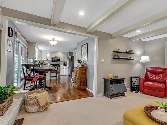 5th image of 11 Ginger Ct