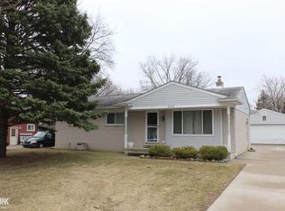 8188 Smiley Ave, Shelby Township, MI 48316