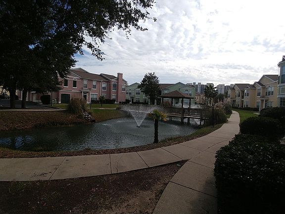 3rd image of 2252 Beach Dr