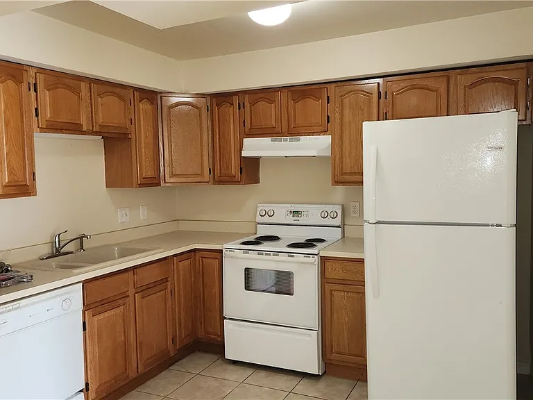 6182 Principia Dr #4 — Photo 11