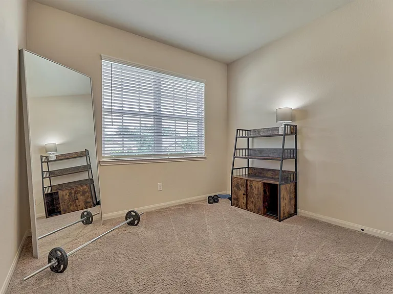 8884 Oval Glass St — Photo 17