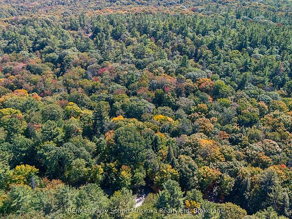 4th image of 72 McCauley Rd