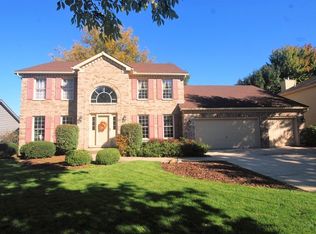 439 Knoch Knolls Rd, Naperville, IL 60565