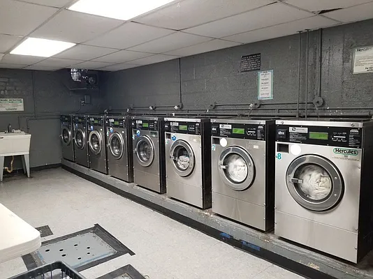 Rented by 718 Realty Inc | media 7