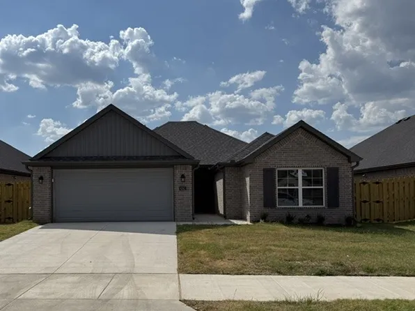 4241 W Barhem Dr, Fayetteville, AR 72704