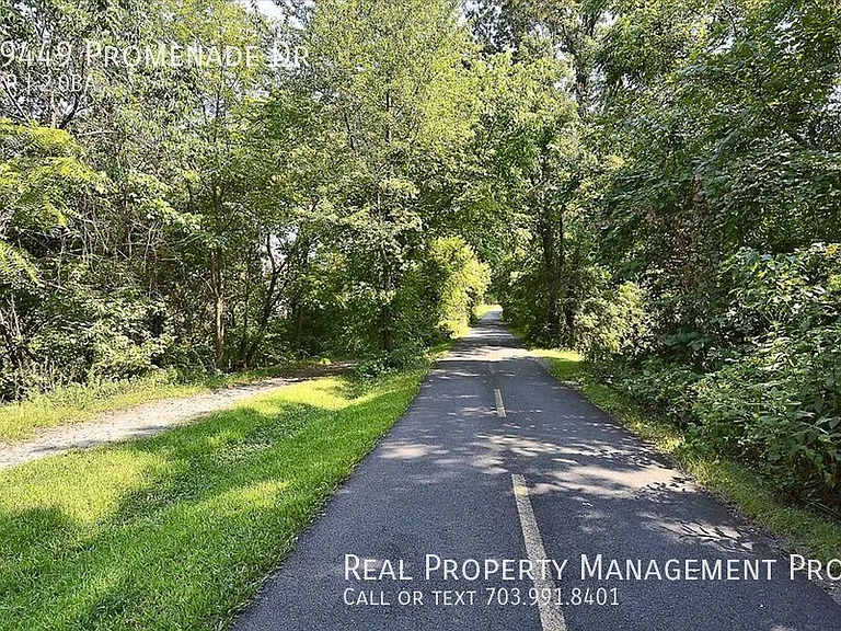 19449 Promenade Dr — Photo 42