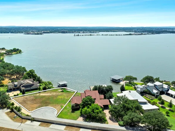 207 Wilderness Dr E, Marble Falls, TX 78654