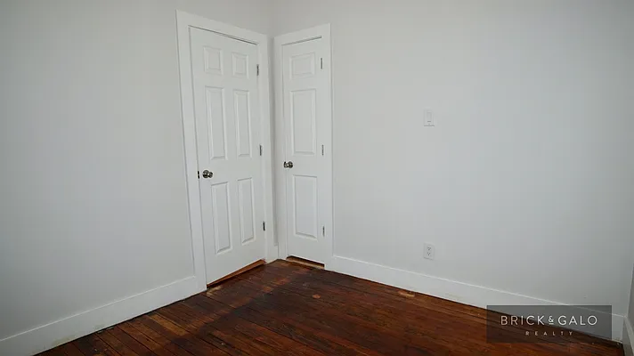 Rented by BRICK & GALO REALTY CORP | media 9