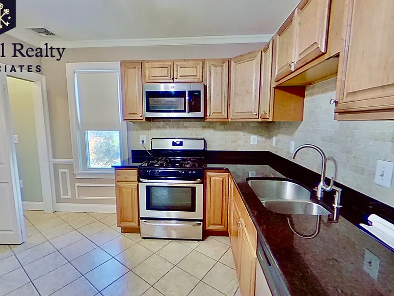 40 Turner St #1 — Photo 38