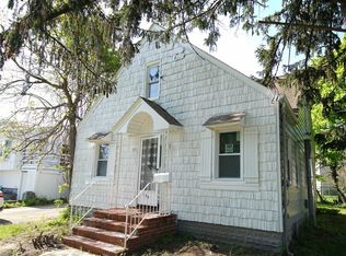 235 Independence Ave, Freeport, NY 11520
