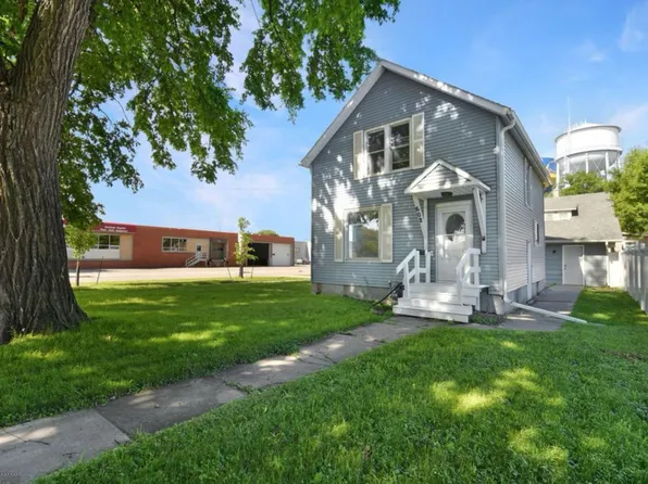 602 10th St N, Fargo, ND 58102