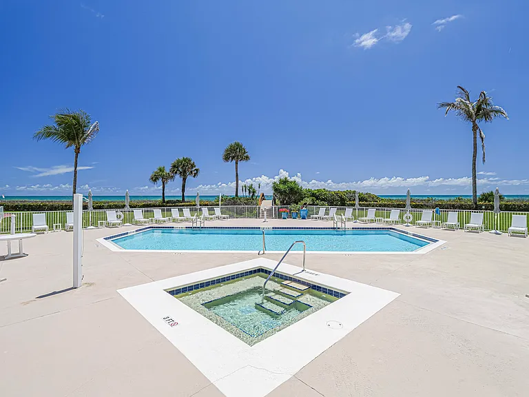 2700 Ocean Dr #208S — Photo 36