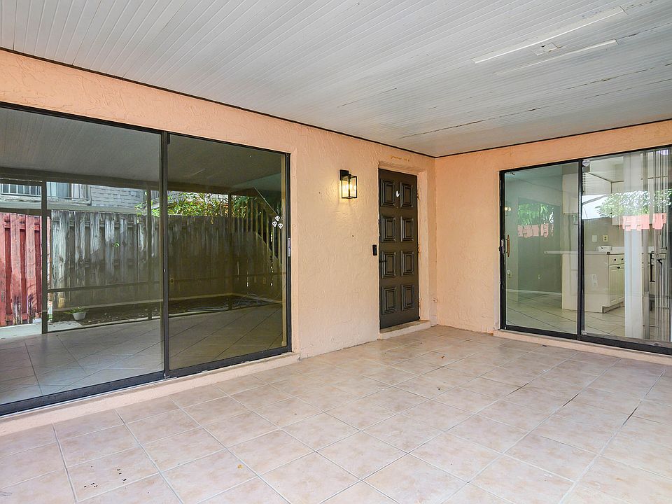 Screened in Courtyard