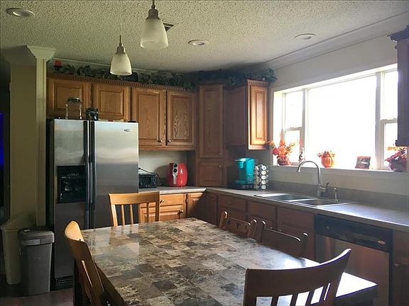 4th image of 4438 Bryan Ave