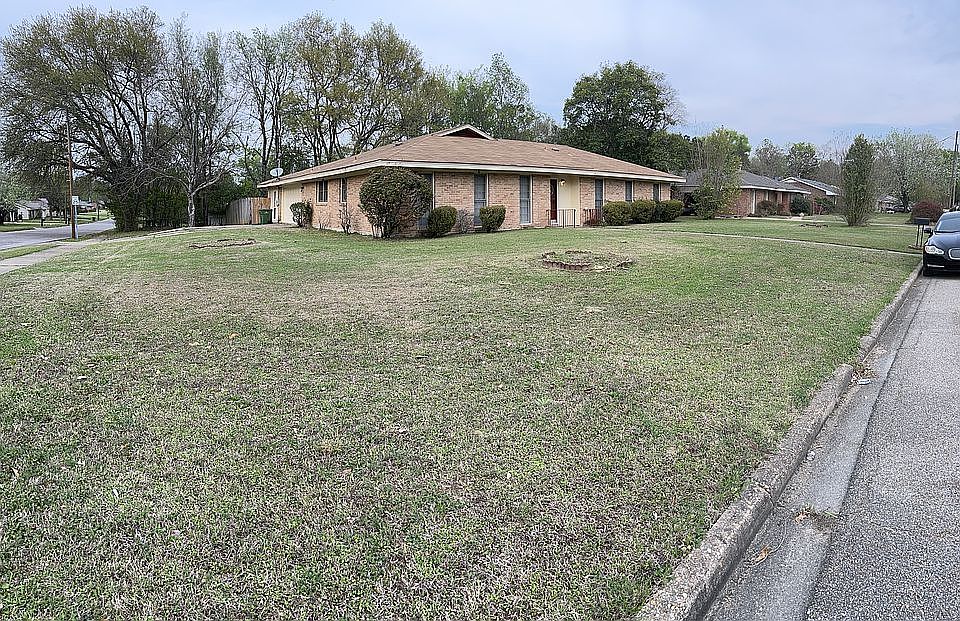 1st image of 4403 McCampbell Dr