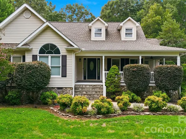107 Shawnee Trl, Maiden, NC 28650